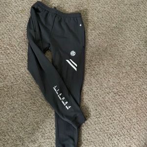 Pruvit sweatpants great shape size small